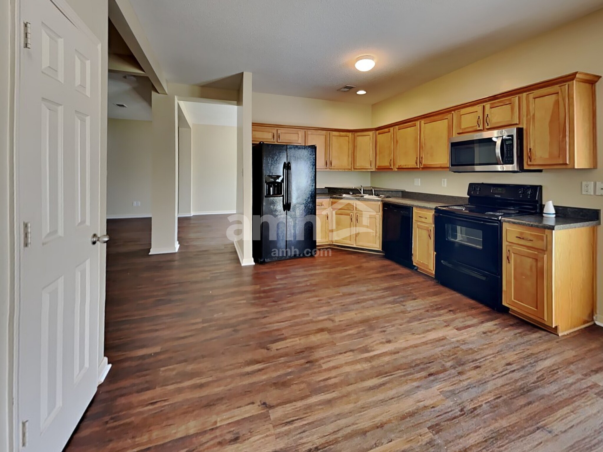 Building Photo - 7343 Hampton Valley Cv