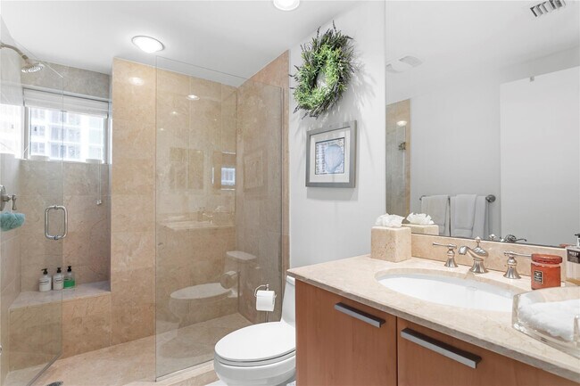 Building Photo - 3535 S Ocean Dr