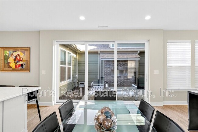 Building Photo - 6942 Cherry Creek Blvd