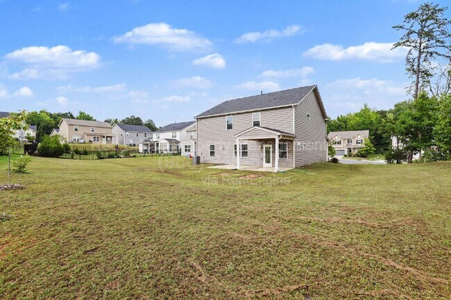 Building Photo - 15020 Sycamore Crossing Ct