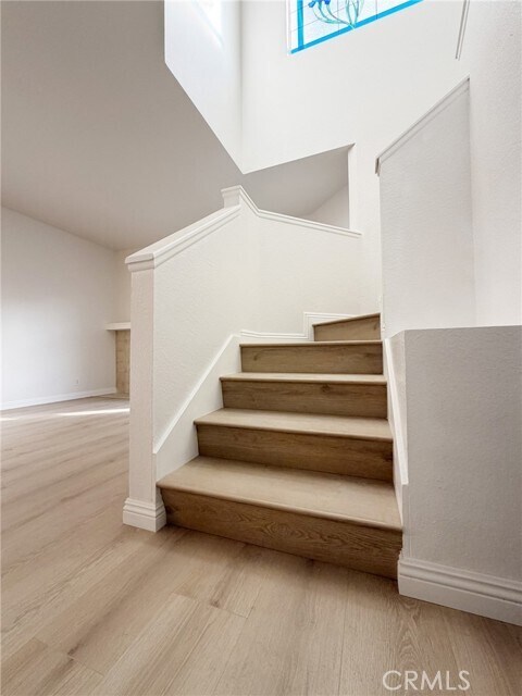Building Photo - 73 Goldenrod