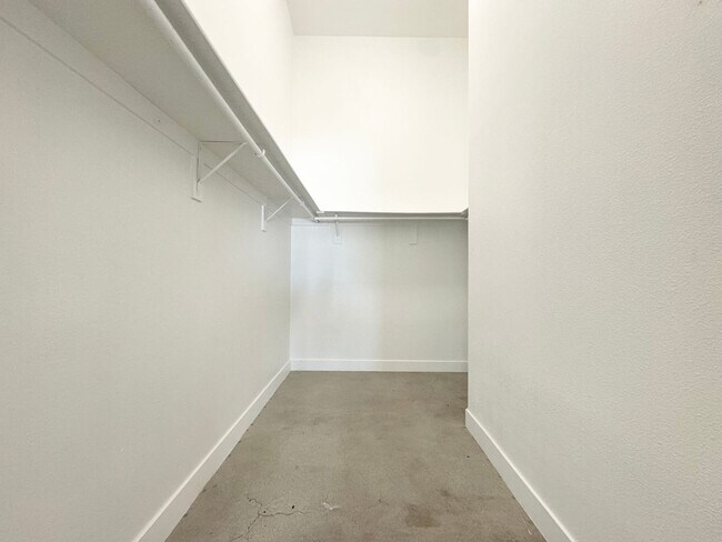 Building Photo - COMING SOON!!! 4 Bedroom / 2 Bath House with Solar in Desert Hot Springs!