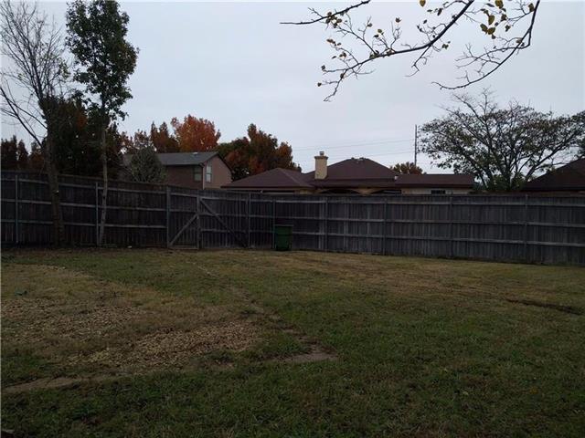 Building Photo - 610 Buttercup Cir