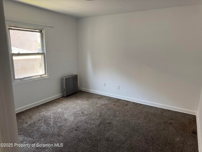 Building Photo - 1715 Pittston Ave