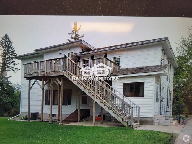 Building Photo - 306 State Ave