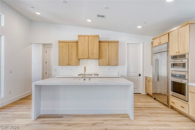 Building Photo - 1041 Soaring Sage Ave
