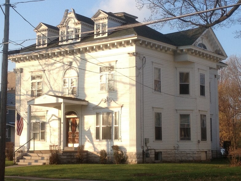 Building Photo - 217 Keyes Ave