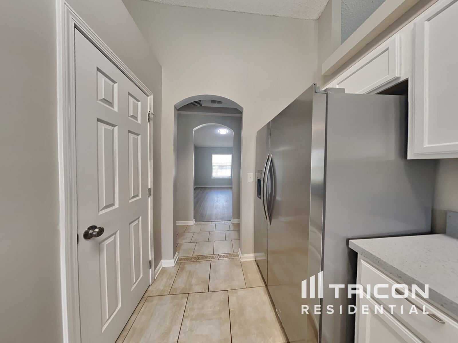 Building Photo - 3397 Westfield Dr