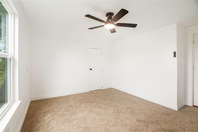 Building Photo - 4761 Meadowbrook Dr