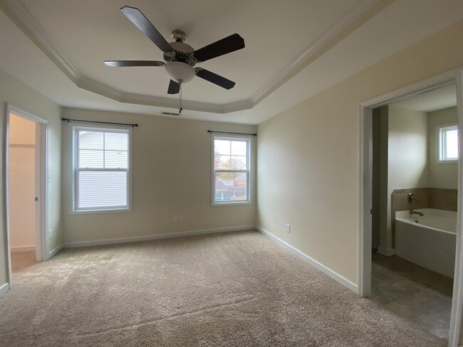Building Photo - 5407 Nessee St