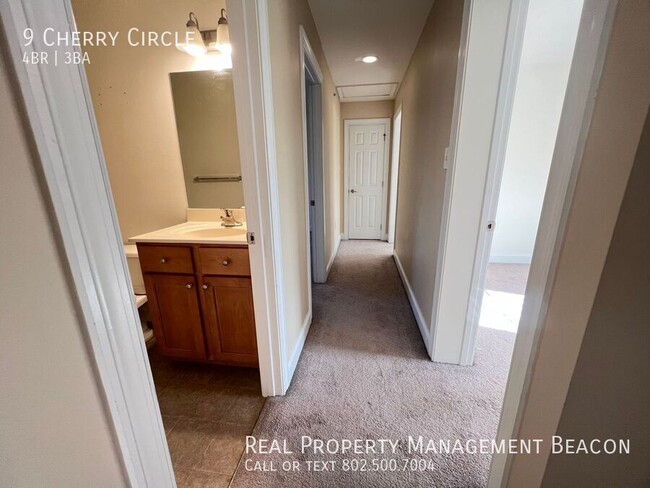 Building Photo - 9 Cherry Cir