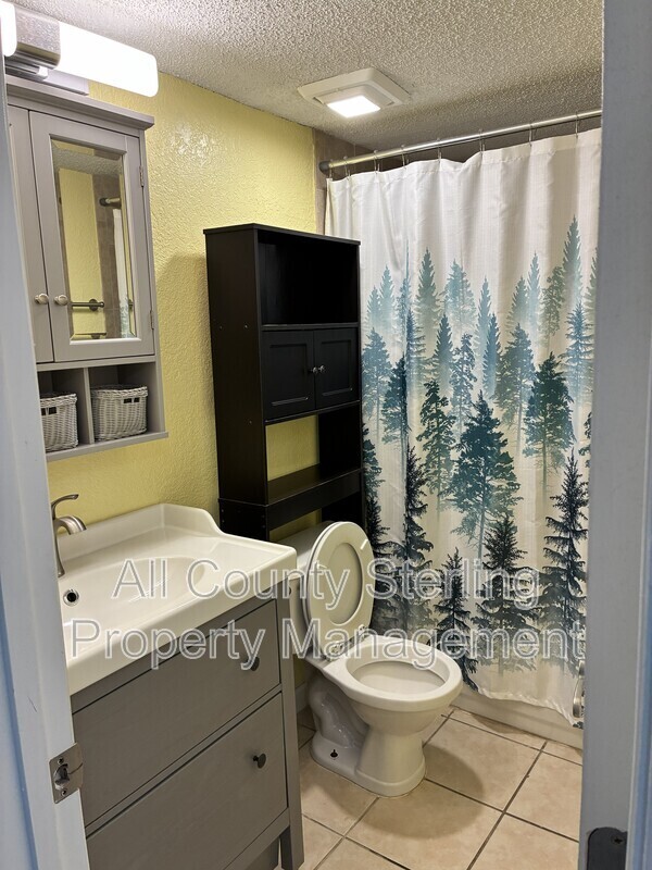 Building Photo - 1810 NW 23rd Blvd