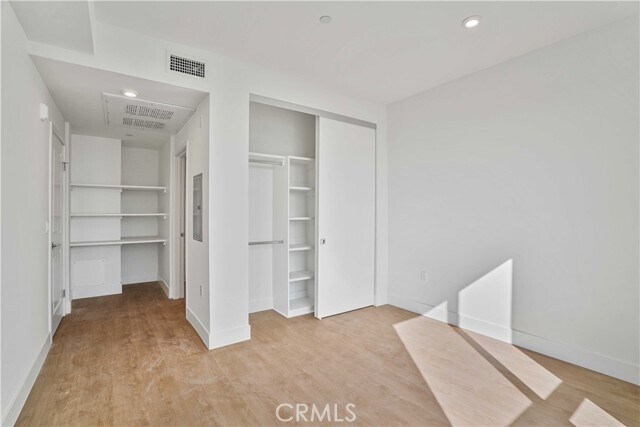 Building Photo - 8750 Sepulveda Blvd