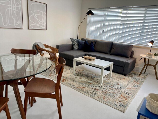 Building Photo - 8036 Harding Ave