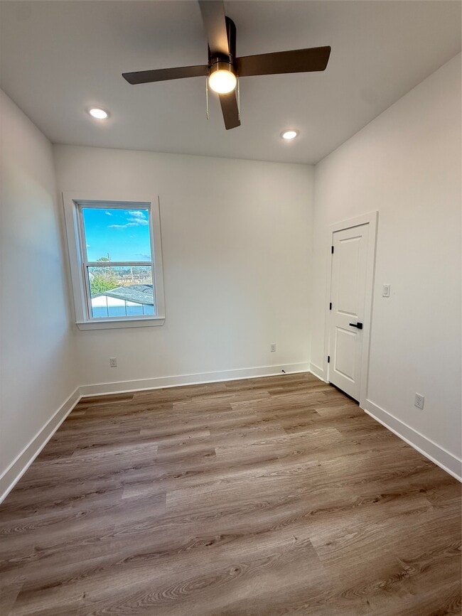 Building Photo - 7948 Betty Boop St