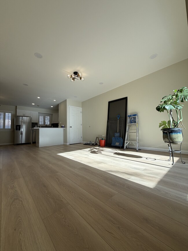 Building Photo - 1109 South St