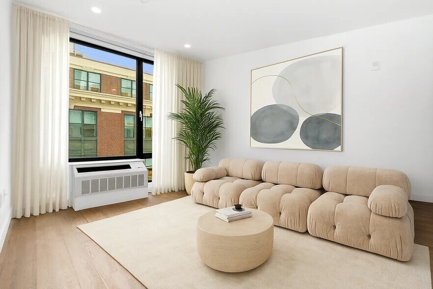 Building Photo - 41-32 27th St