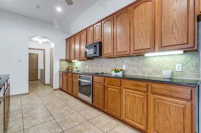 Building Photo - 7586 St Stephen's Square