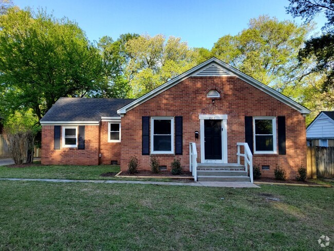 Building Photo - 1003 Echles St