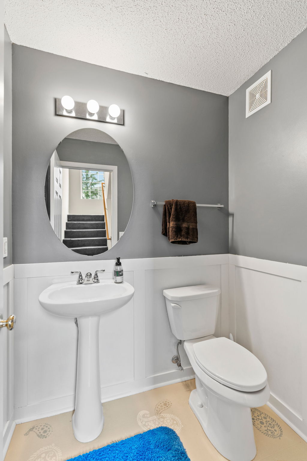 Building Photo - 789 Fairfield Cir