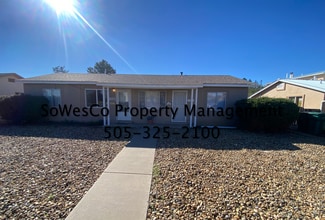 Building Photo - 703 E 23rd St