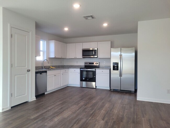 Building Photo - Brand-New 3-Bedroom Home in Twin Palm Estates