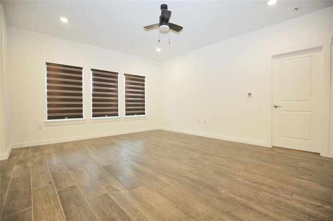 Building Photo - 15502 Pewter Luster Cv