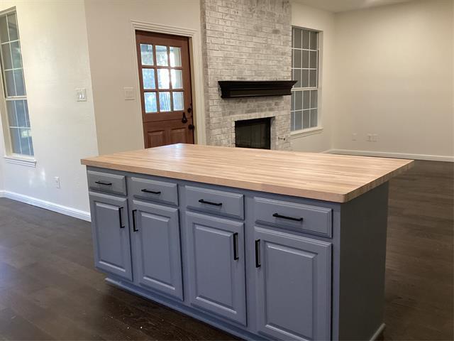 Building Photo - 8113 Union Lake Dr