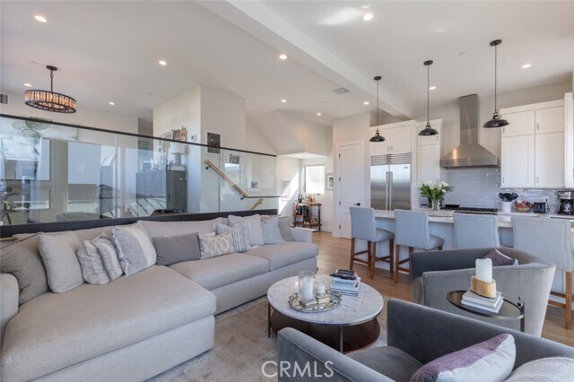 Building Photo - 314 Dahlia Pl