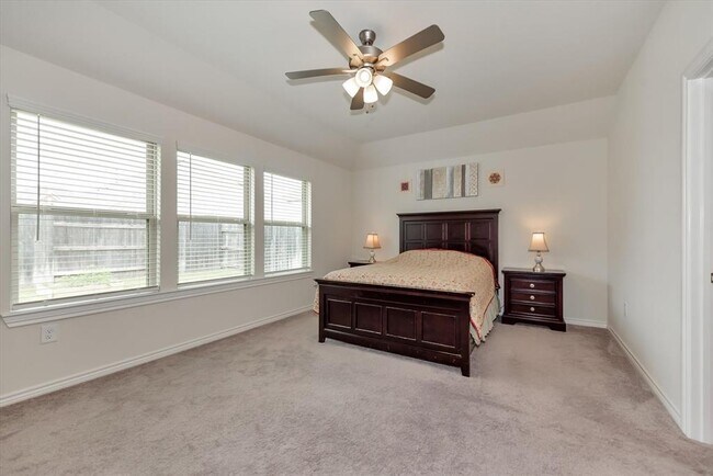 Building Photo - 6915 Twilight Elm Trace