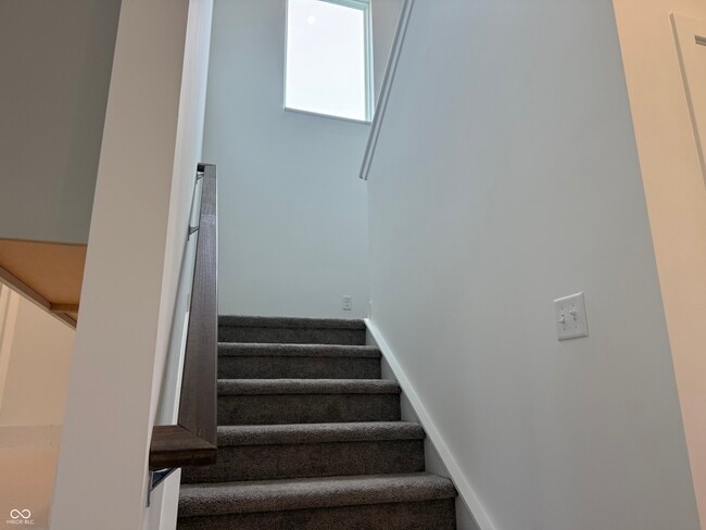 Building Photo - 411 Eisenhower St