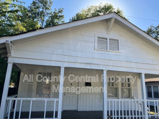 Primary Photo - 506 15th St N