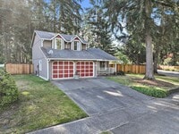 Building Photo - Lakeside Living in Lacey's Lake Forest Nei...