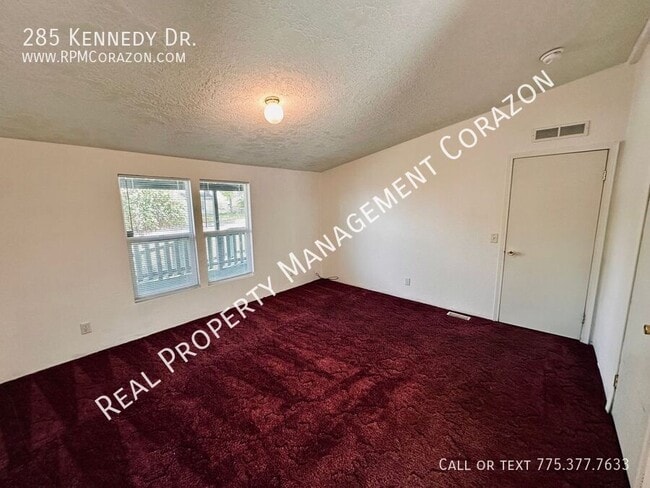 Building Photo - 285 Kennedy Dr