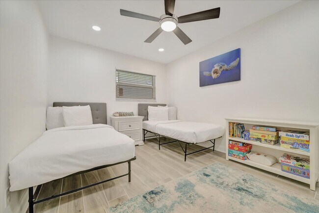 Building Photo - 10 Gulf Blvd