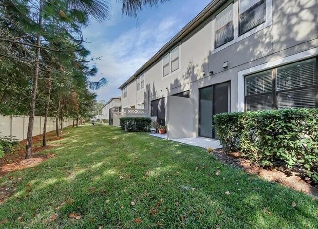 Building Photo - 7826 52nd Terrace E