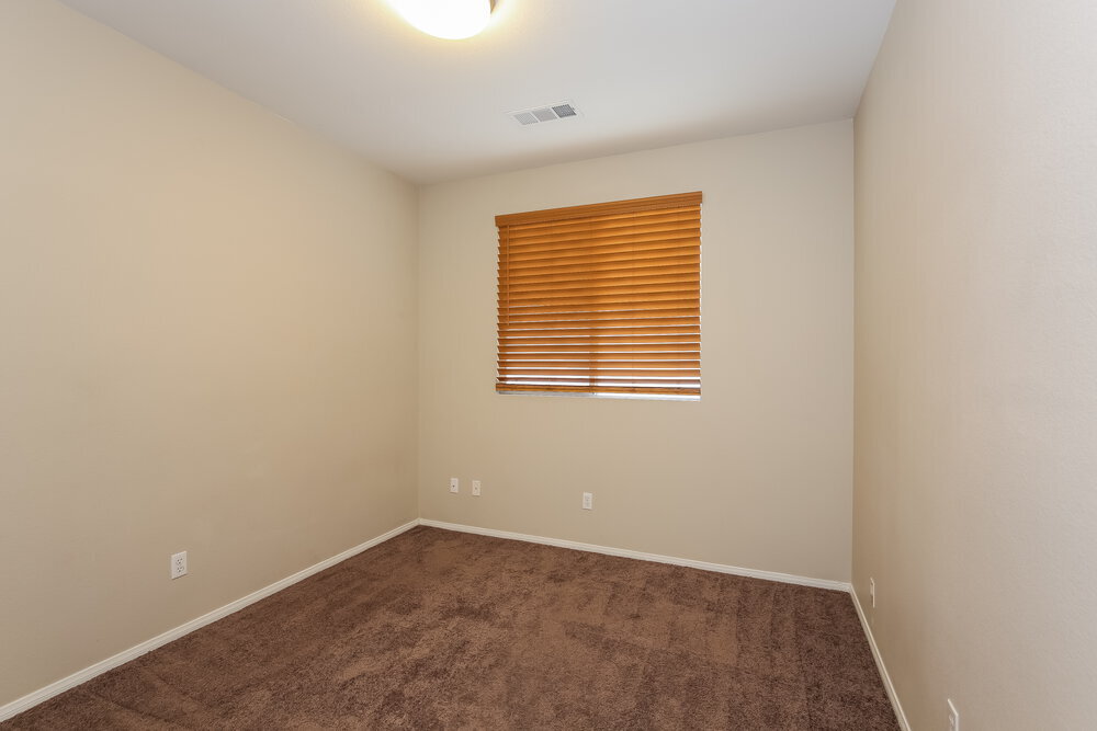 Building Photo - 5991 Halehaven Dr
