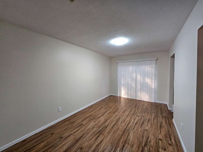 Building Photo - 3689 E Olive Rd