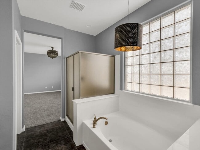 Building Photo - 3-bedroom, 3-bathroom 2212 home