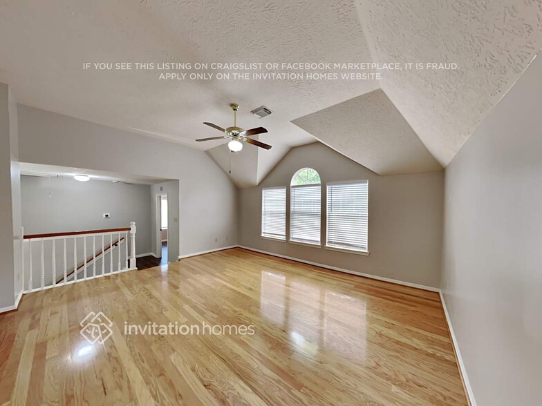 Building Photo - 12707 Wilbury Park
