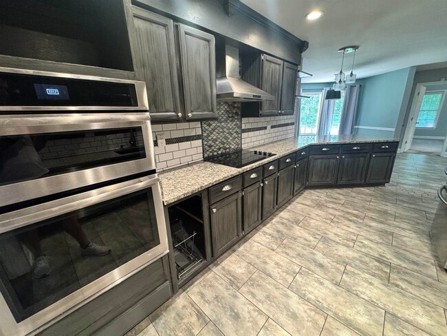 Building Photo - 8539 Fox Heather Cove