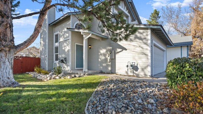 Building Photo - 2301 Sierra Highlands Dr