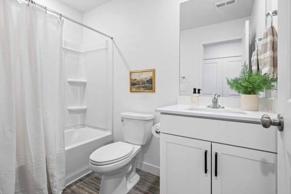 Building Photo - 1974 Red Yearling Dr