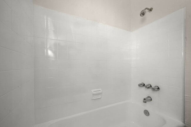Building Photo - 4108 Palmwood Dr