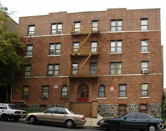 Building Photo - 1 Gray Pl