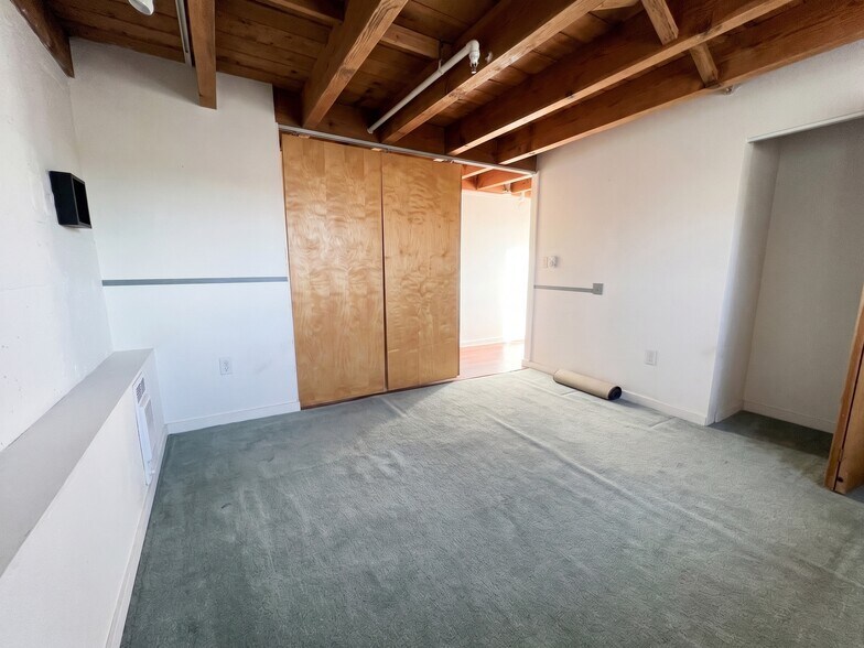 Building Photo - 175 Bluxome St