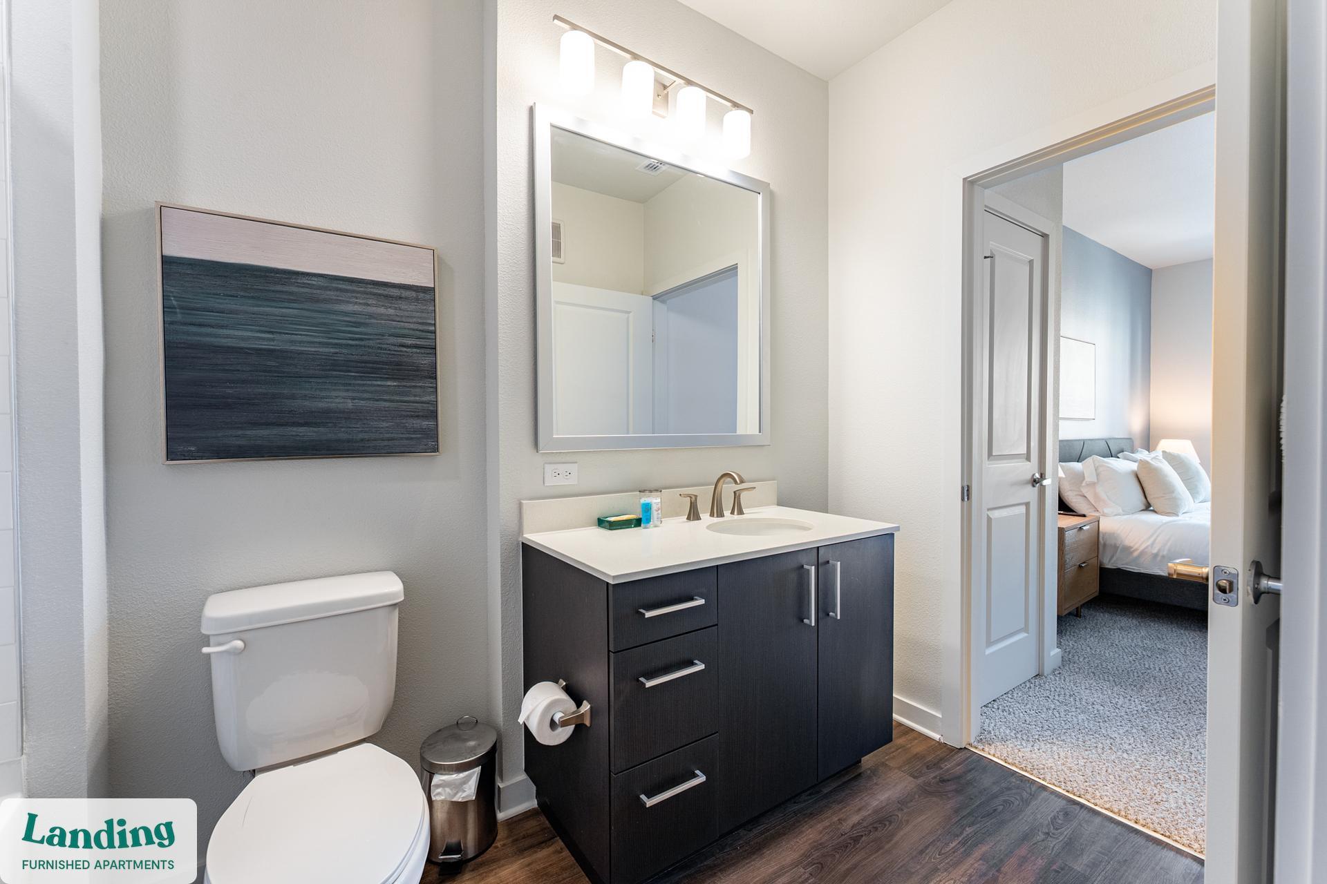 Building Photo - 1225 Utica Dr