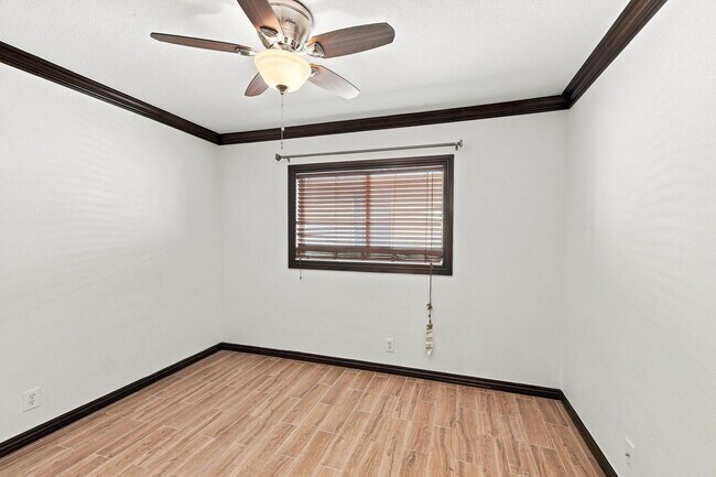 Building Photo - 11826 Ranchwell Cove