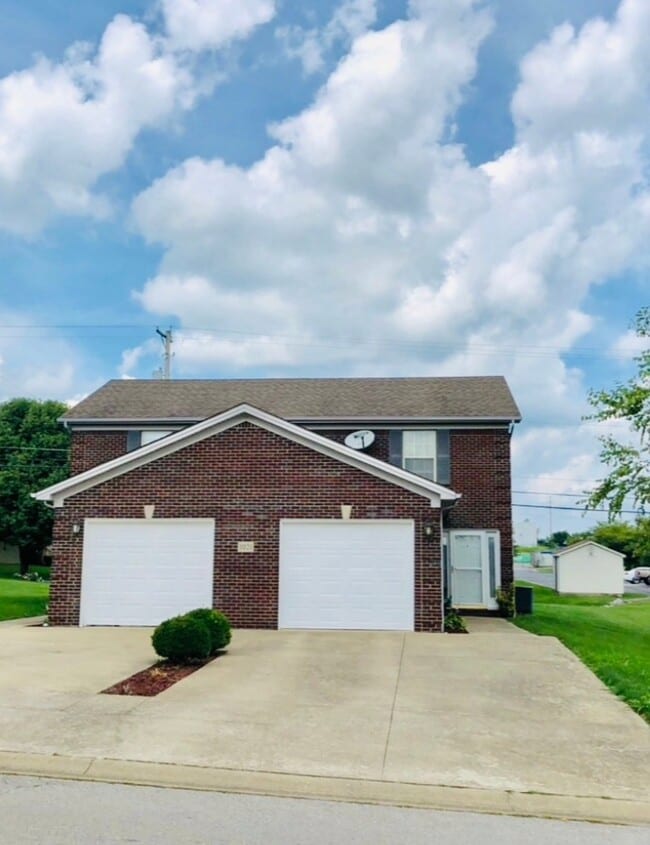 Building Photo - 1021 Merrick Dr