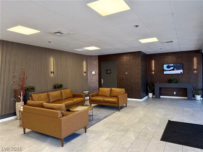 Building Photo - 3930 University Center Dr